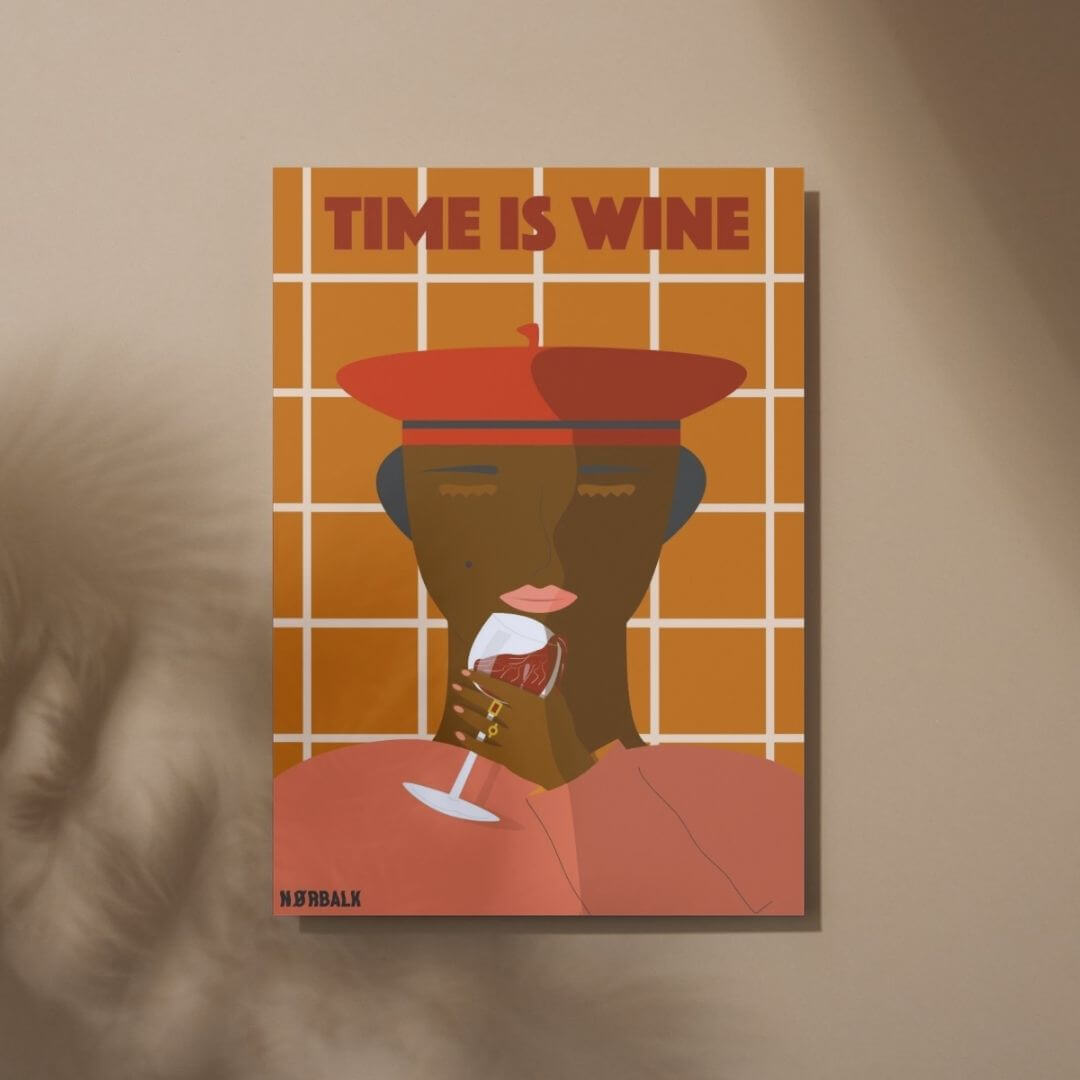 Plakater hængende på vægge.